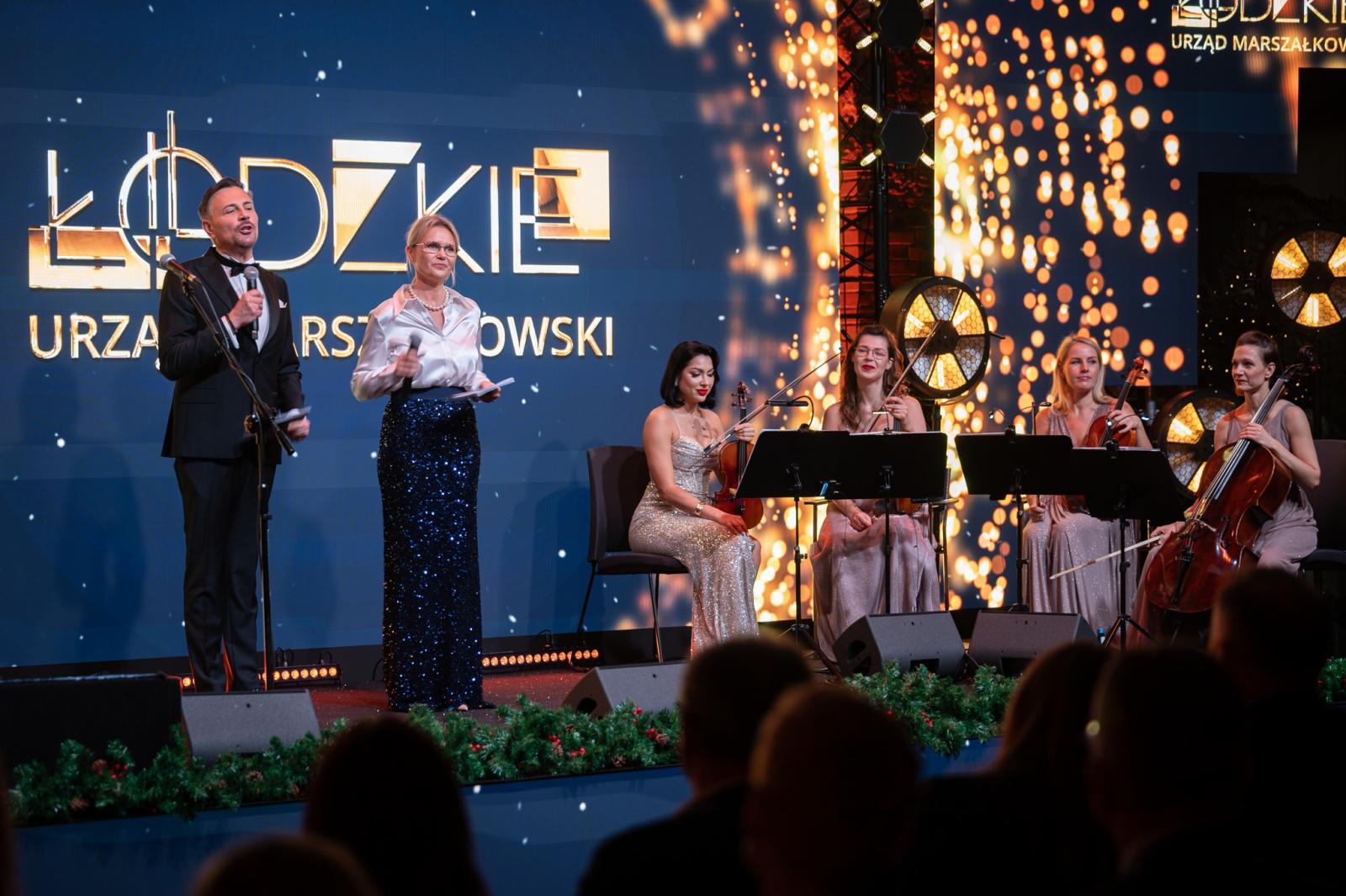 ​Nagroda gospodarcza [Kliknij i przeciągnij, by przenieść.] ​