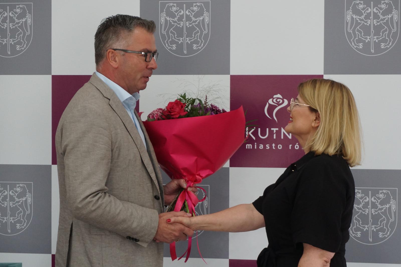 Podziękowanie dla Dyrektor Konczarek