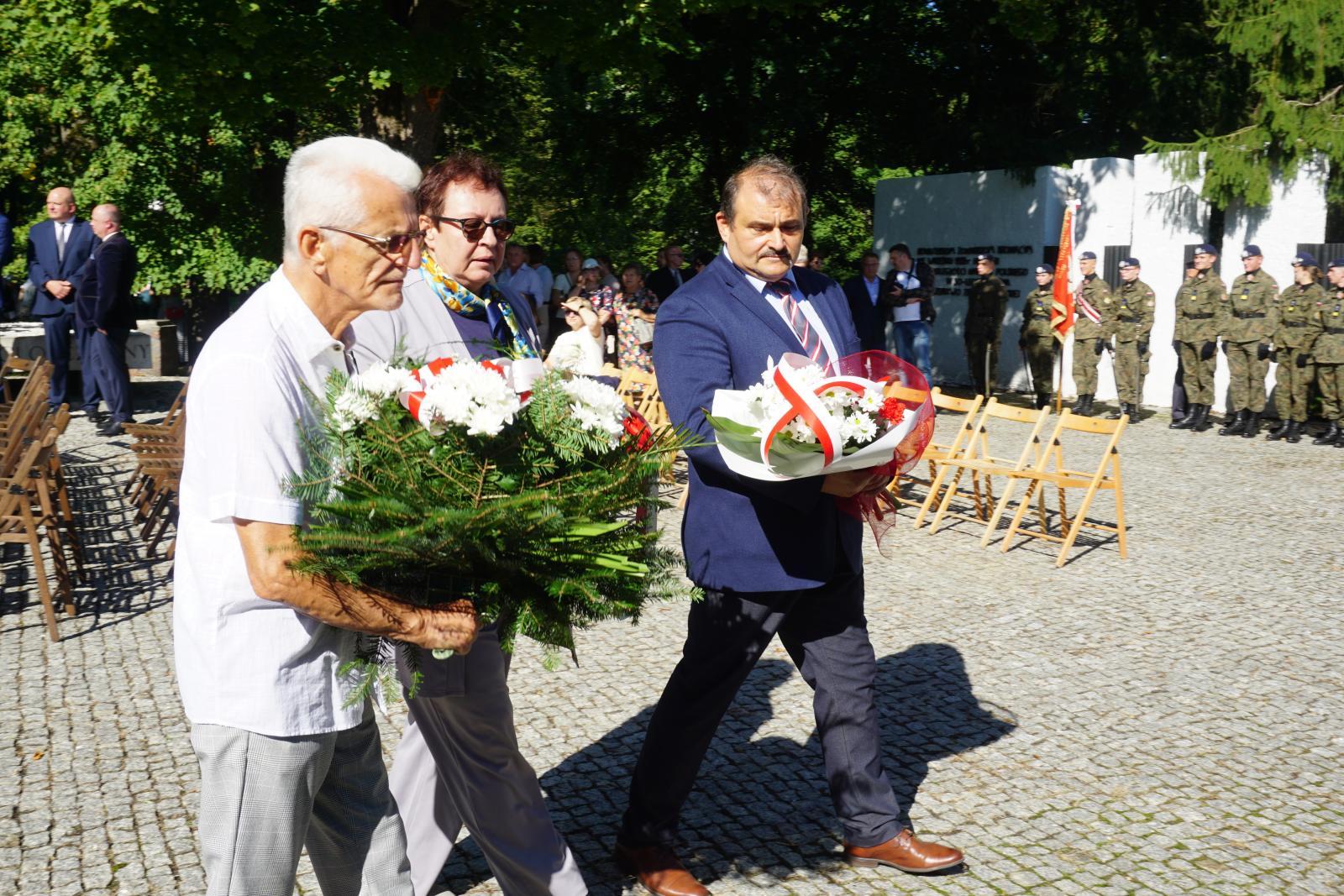 ​ ​​​​86. rocznica Bitwy nBzurą [Kliknij i przeciągnij, by przenieść.] ​ [Kliknij i przeciągnij, by przenieść.] ​ [Kliknij i przeciągnij, by przenieść.] ​ [Kliknij i przeciągnij, by przenieść.] ​ [Kliknij i przeciągnij, by przenieść.] ​
