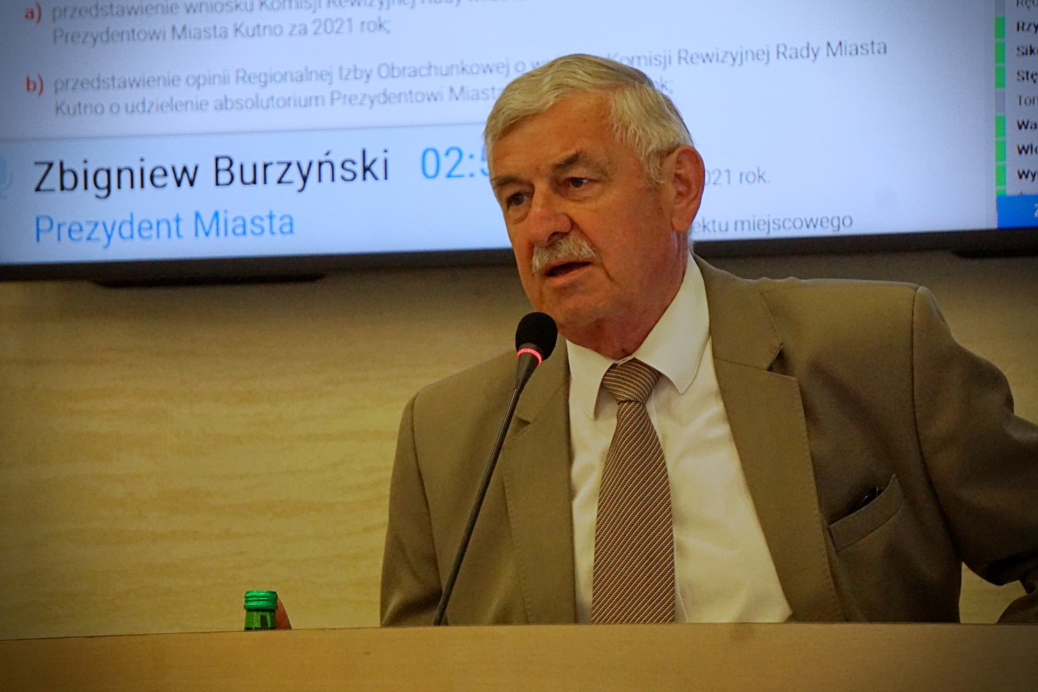 Zbigniew Burzyński podczas sesji