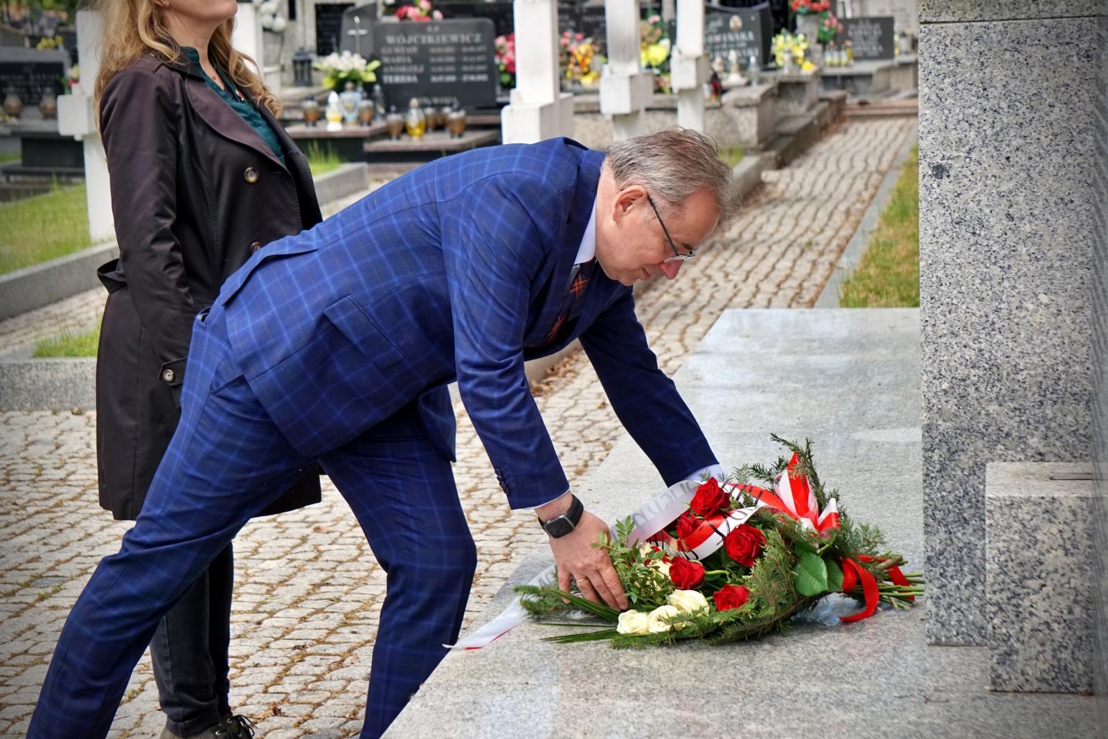 Złożenie kwiatów