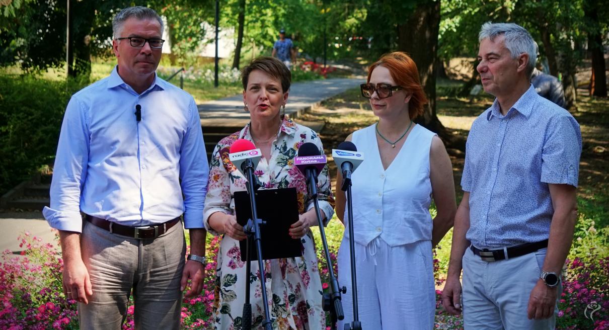 Konferencja Święto Róży