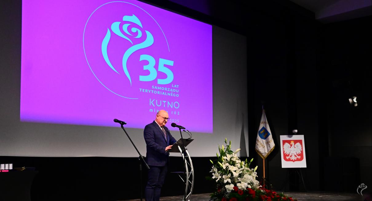 Uroczysta sesja rady miasta 