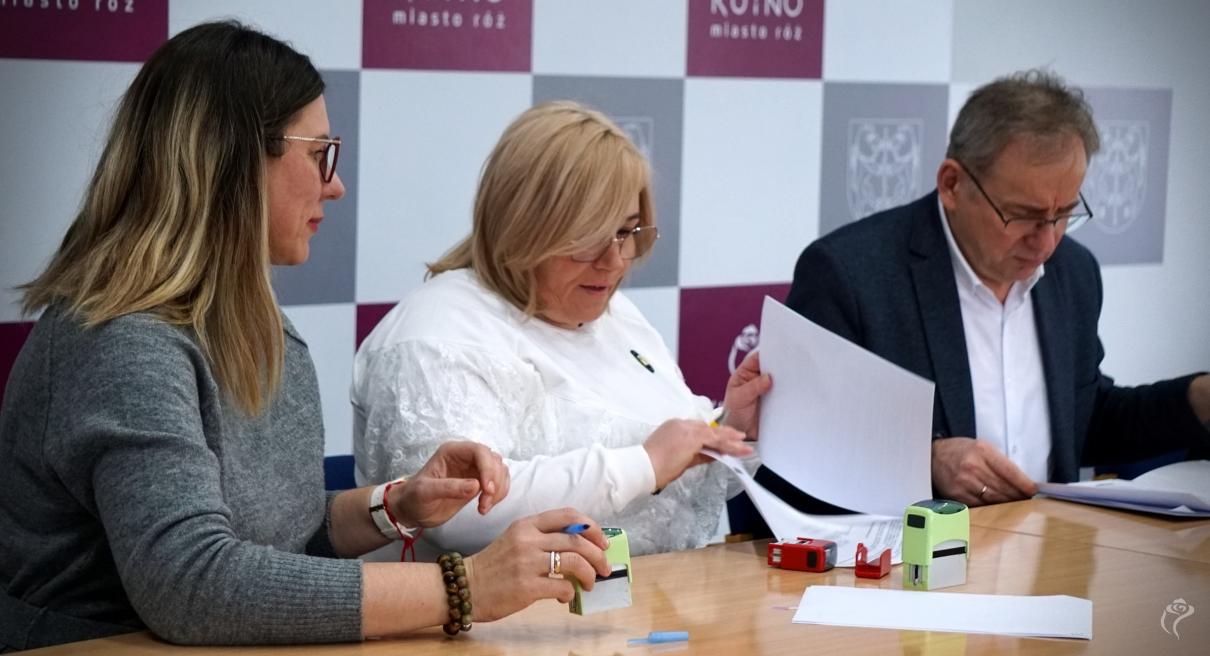 Podpisanie umów w zakresie przeciwdziałania uzależnieniom oraz w zakresie ochrony zdrowia