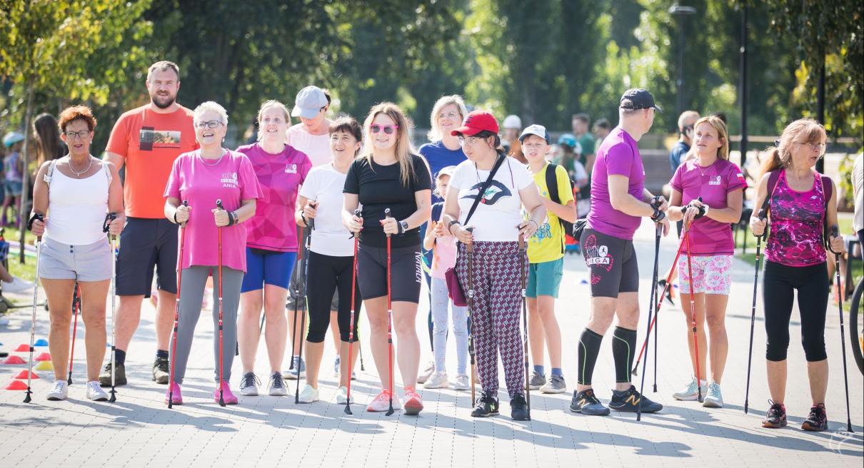 Piknik Na Zielonej Osi Miasta Realizowany w ramach programu mikrograntów 2024