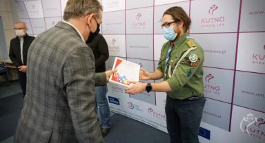 Pomagają w potrzebie, Prezydent Kutna i Przewodniczący Rady Miasta uhonorował kutnowskich wolontariuszy