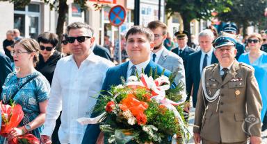 Zdjęcie z obchodów 104. rocznicy Bitwy Warszawskiej oraz Święta Wojska Polskiego