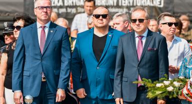 Zdjęcie z obchodów 104. rocznicy Bitwy Warszawskiej oraz Święta Wojska Polskiego