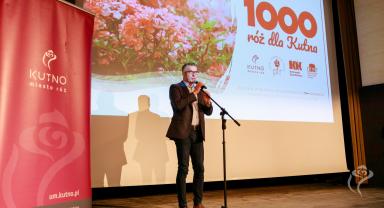 1000 róż