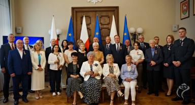 Złote Medale za Długoletnią Służbę
