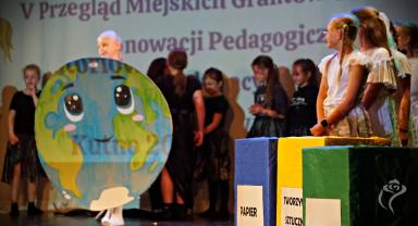 V Przegląd Grantów Oświatowych - 2025 - Szkoły Podstawowe