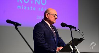 35-lecie Samorządu Terytorialnego w Kutnie. Uroczysta sesja Rady Miasta