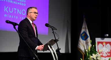 35-lecie Samorządu Terytorialnego w Kutnie. Uroczysta sesja Rady Miasta