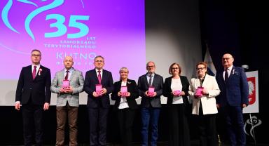35-lecie Samorządu Terytorialnego w Kutnie. Uroczysta sesja Rady Miasta