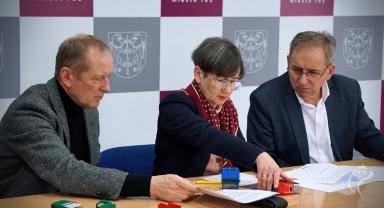 Podpisanie umów w zakresie przeciwdziałania uzależnieniom oraz w zakresie ochrony zdrowia