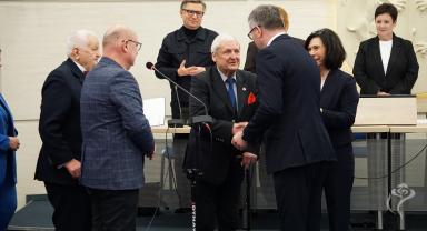 Wyóżnienie J. Papiewski