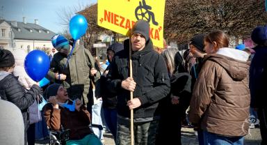 Marsz na niebiesko 2026