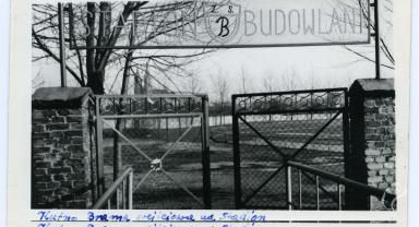 The entrance gate to KS "Budowlani. Ca. 1963 r. 