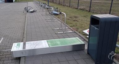Uszkodzona stacja wypożyczania rowerów