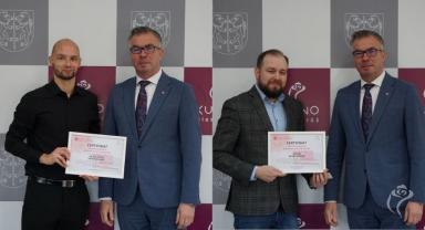 zdjęcie z podpisania porozumień