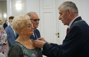 W Urzędzie Stanu Cywilnego w Kutnie odbyła się uroczystość Złotych Godów