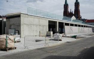 Postęp prac na Placu Wolności i Rynku Zduńskim