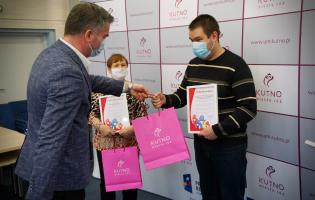 Pomagają w potrzebie, Prezydent Kutna i Przewodniczący Rady Miasta uhonorował kutnowskich wolontariuszy