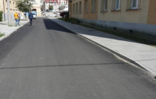Postęp prac na Placu Wolności i Rynku Zduńskim