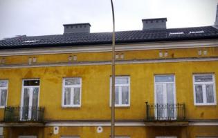 Modernizacja kamienicy przy Podrzecznej 20 na półmetku