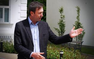 Na zdjęciu widać jedną osobę