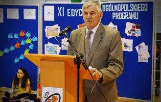 Na zdjęciu widać przemawiającego prezydenta Kutna