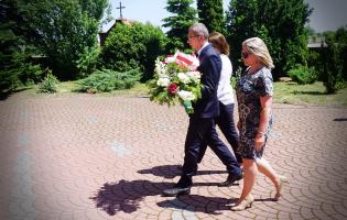 Na zdjęciu widać trzyosobową delegację Muzeum Regionalnego w Kutnie