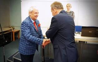 Nagroda Prezydenta Miasta i Nagroda Rady Miasta wręczana podczas sesji
