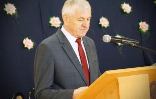 Szkoła Podstawowa nr 2 w Kutnie ma swój sztandar