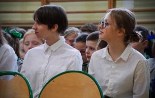 Szkoła Podstawowa nr 2 w Kutnie ma swój sztandar