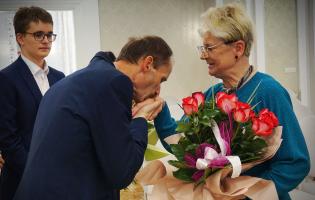 Prezydent Burzyński wręcza odznaczenia za długoletnie pożycie małżeńskie
