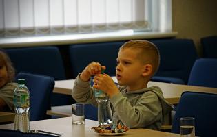Dzieci z Punktu Przedszkolnego nr 3 w Urzędzie Miasta 