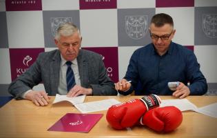 Podpisanie umów na dotacje sportowe