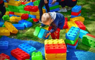 Piknik w Parku Traugutta 3 maja