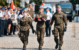 Zdjęcie z obchodów&nbsp;104. rocznicy&nbsp;Bitwy Warszawskiej oraz Święta&nbsp;Wojska Polskiego