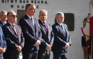 W hołdzie Bohaterom