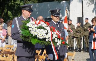W hołdzie Bohaterom