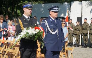 W hołdzie Bohaterom