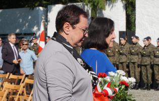 W hołdzie Bohaterom