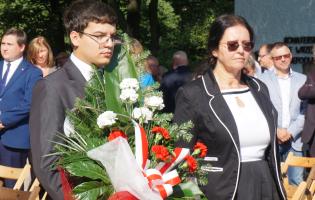 W hołdzie Bohaterom