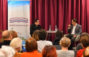 Spotkanie w bibliotece 