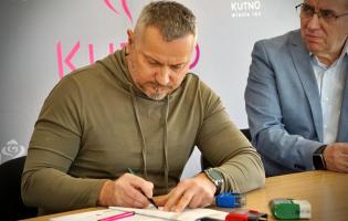 Podpisanie umów na dotacje zadań z zakresu kultury