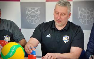 Podpisanie umów na Mój Pierwszy Trening