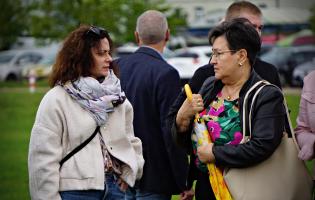 35 drzew na 35-lecie samorządu