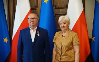 Złote Medale za Długoletnią Służbę